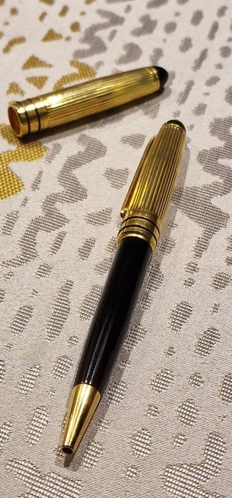 Conjunto canetas douradas
