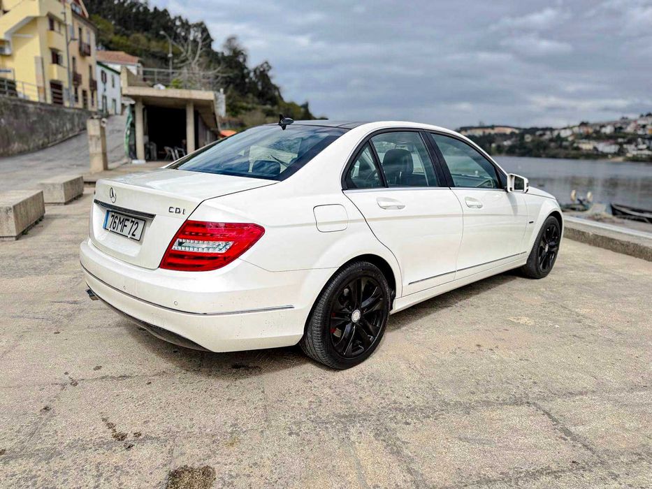 MERCEDES-BENZ C250 CDI- Desde 243€ por mês