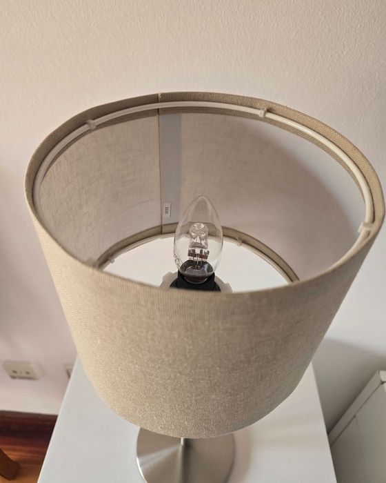 Candeeiro IKEA (vendido com lâmpada)