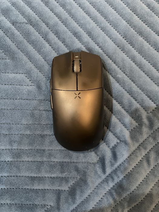Hitscan Hyperlight Black + dongle 8 khz