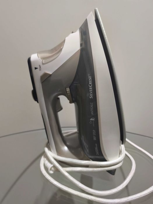 Ferro a vapor, base cerâmica *como NOVO*