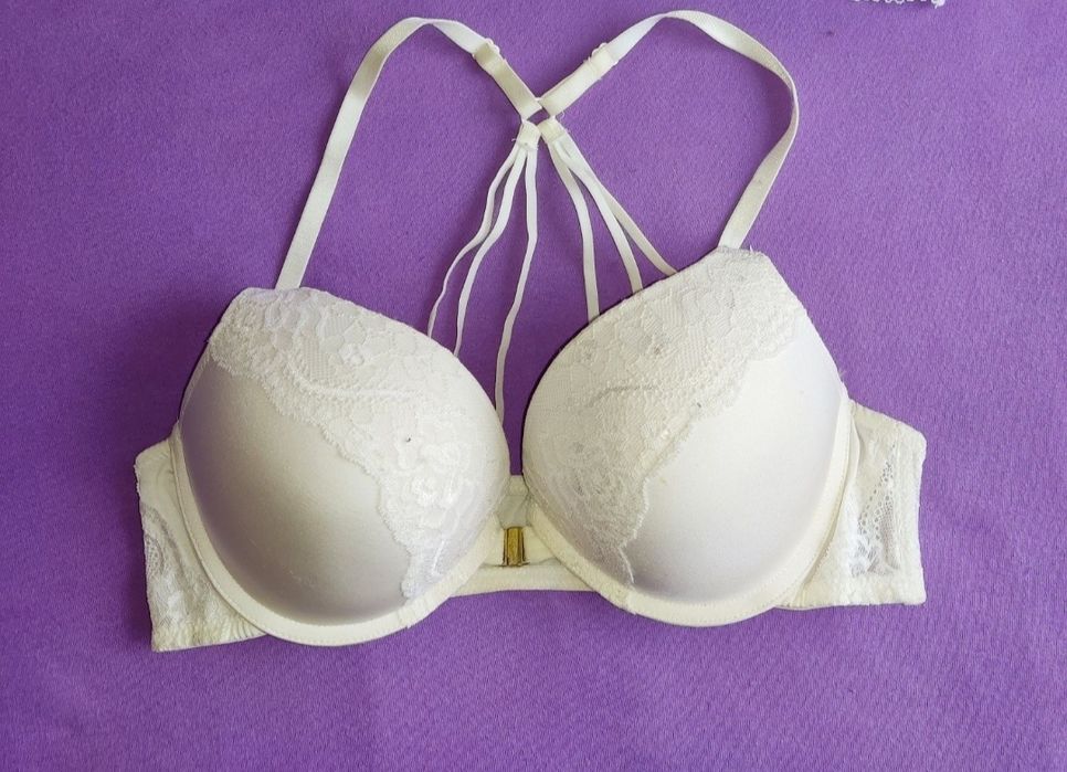 Бюстгалтери VS 80 с