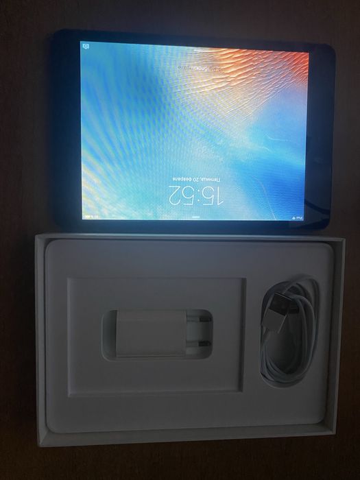 Продам iPad mini