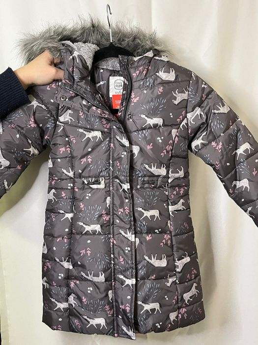 Куртка для дівчинки ріст 122см