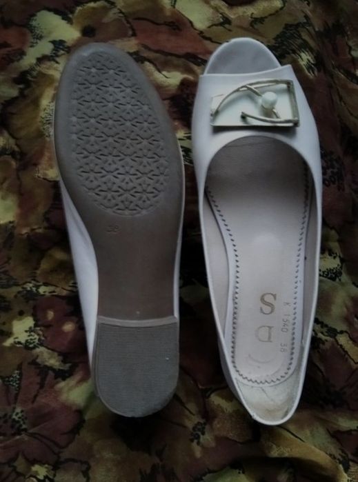 Туфлі жіночі з натуральної шкіри 38 розмір.