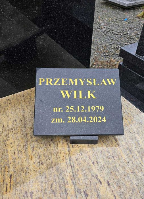 Nagrobek tablica nagrobna