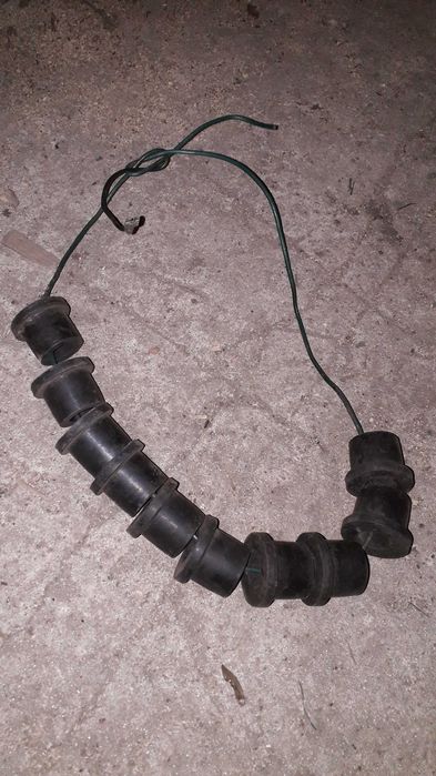 Втулки рессор Москвич: 100 грн. - Рессоры и их составляющие Днепр на Olx