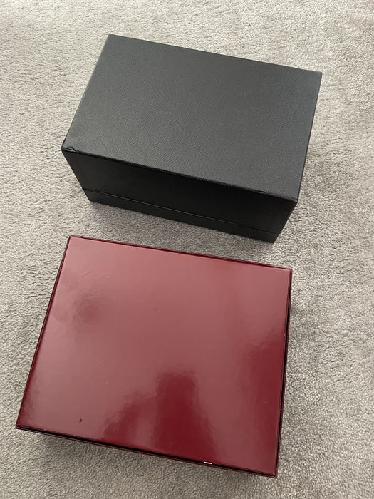 Коробка Prada и Versace оригинал