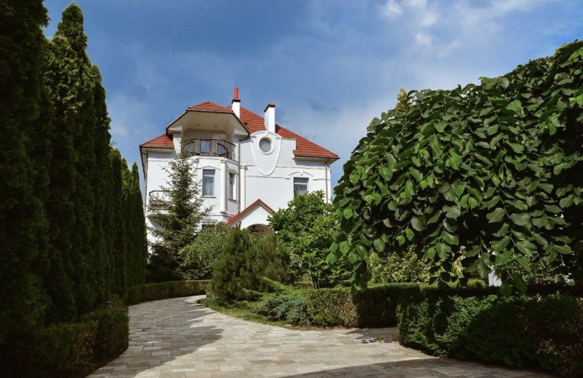 103 Аренда красивой усадьбы в Киеве