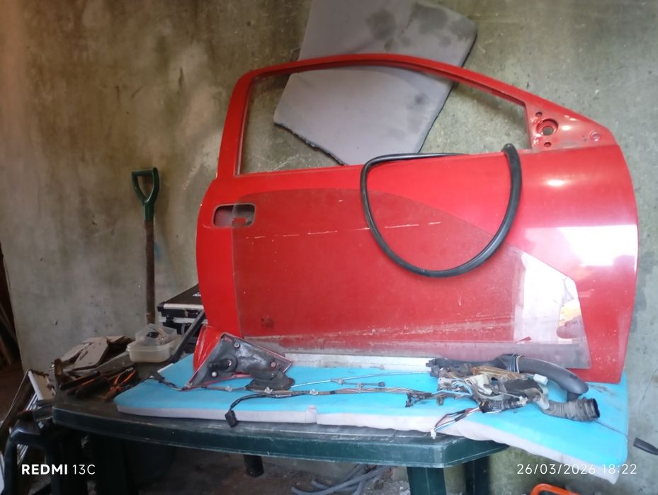 Vendo para pecas corsa b