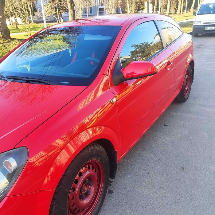 Opel astra h gtc
