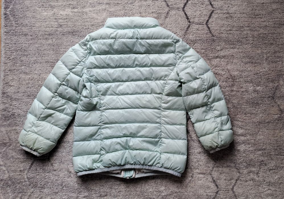 Wiosenna kurtka puchowa BENETTON r.98/104