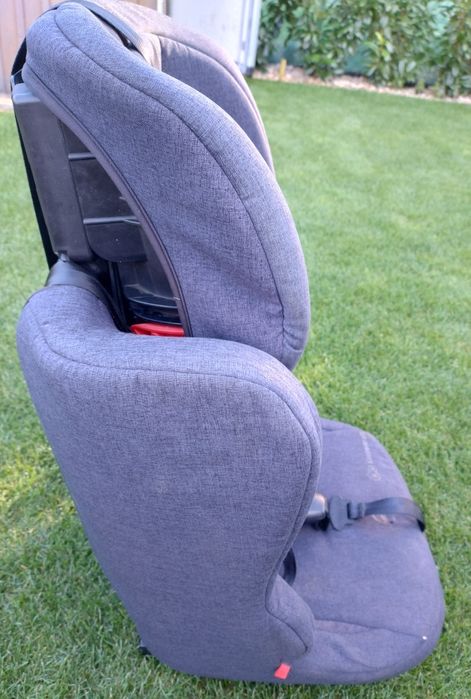 Fotelik samochodowy dla dziecka 9-18 kg Isofix