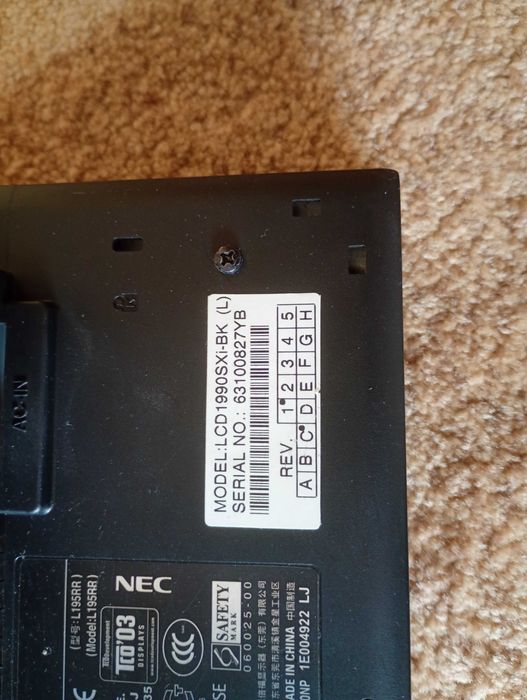 Monitor MultiSync NEC LCD1990 SXi-BK monitor graficzny