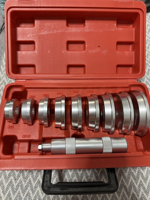 Набір оправок для запресовування підшипників та сальників