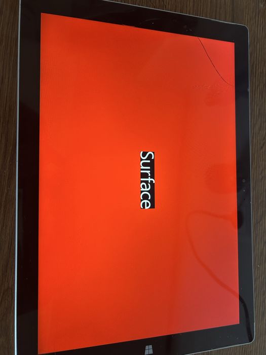 Microsoft Surface Pro i5  256GB SSD 8GB USZKODOZNUY LCD