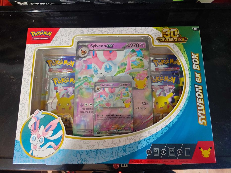 Pokemon Celebrations EX Box