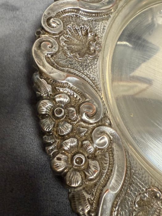 Fruteira em bronze antiquissima