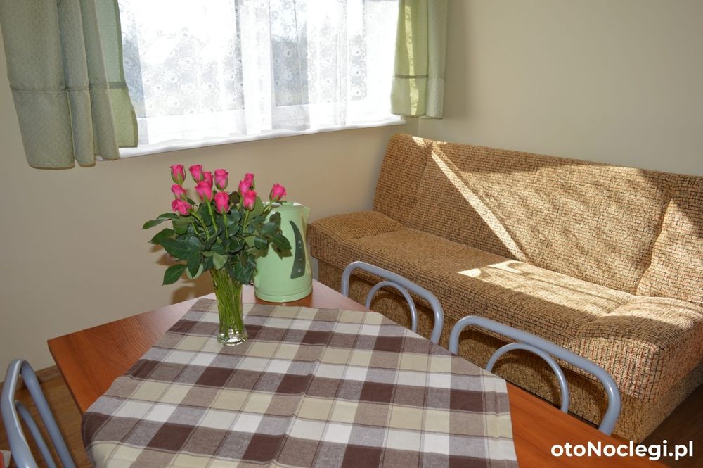 Pokoje gościnne SATI SARBINOWO