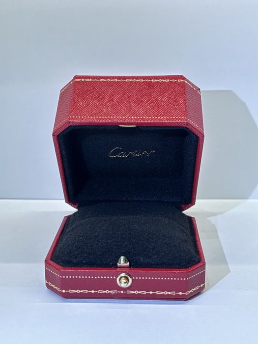 Коробки  Cartier