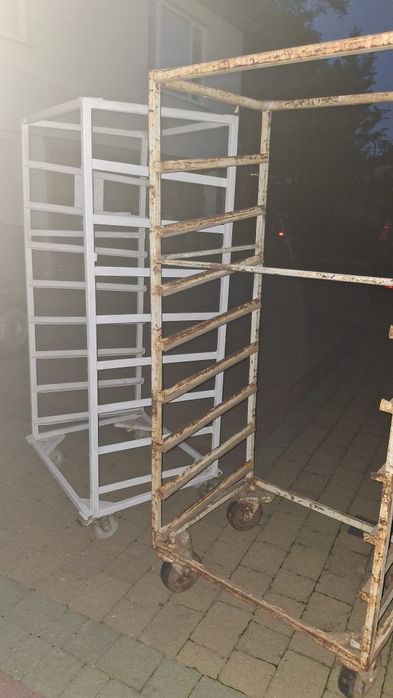 Контейнер стелаж з металу на колесах