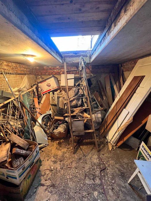 Продаж 2х гаражів вул. Максимовича 15 ГК