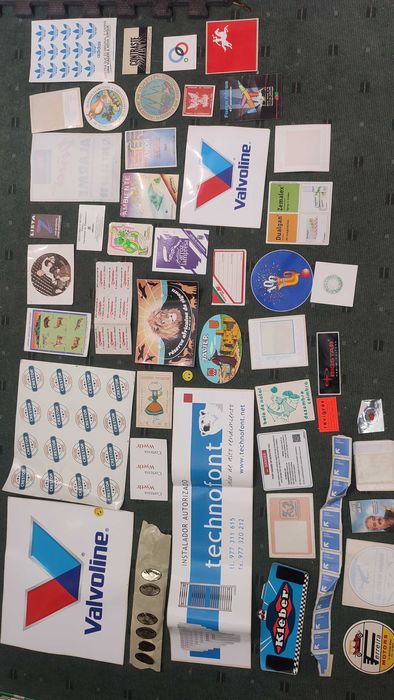 46 Autocolantes diversos