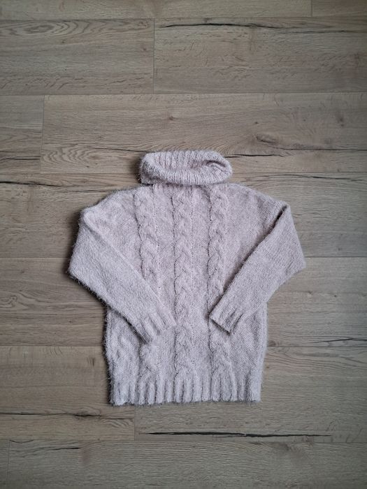 Moherowy sweter golf, House