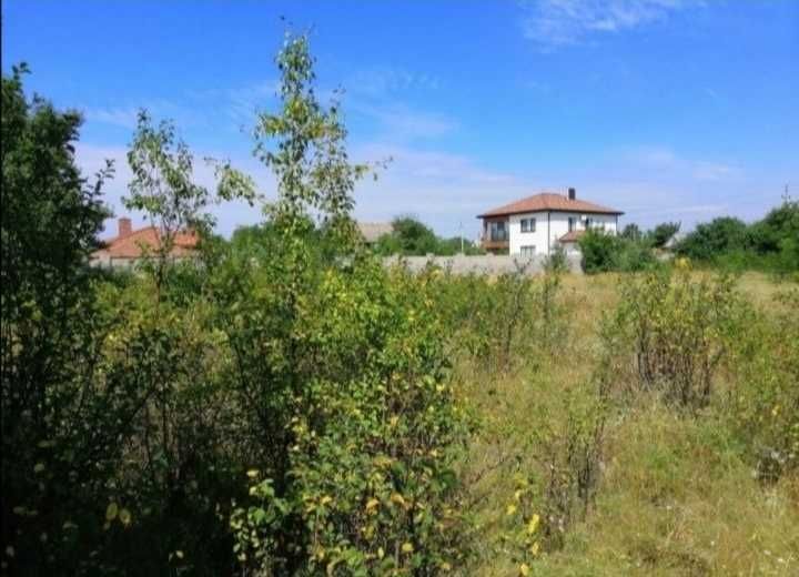 Продам, Элитный, участок в Куриловке пересечение ул. Весняна!)