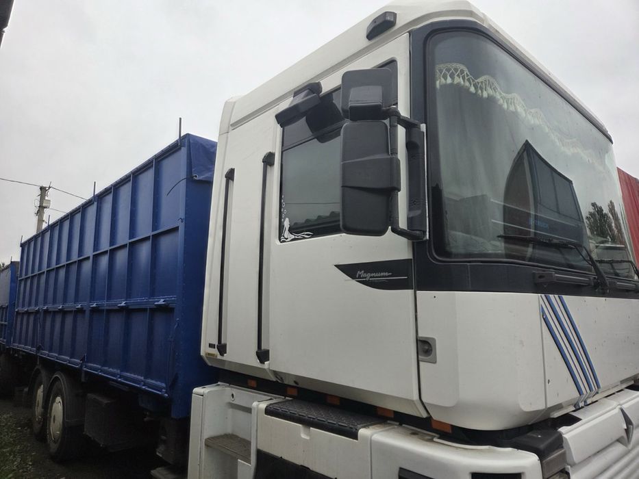 Renault Magnum тягач з причепом Рено Магнум