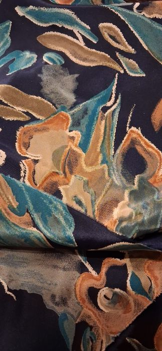 Piekny Materiał na sukienkę bluzkę