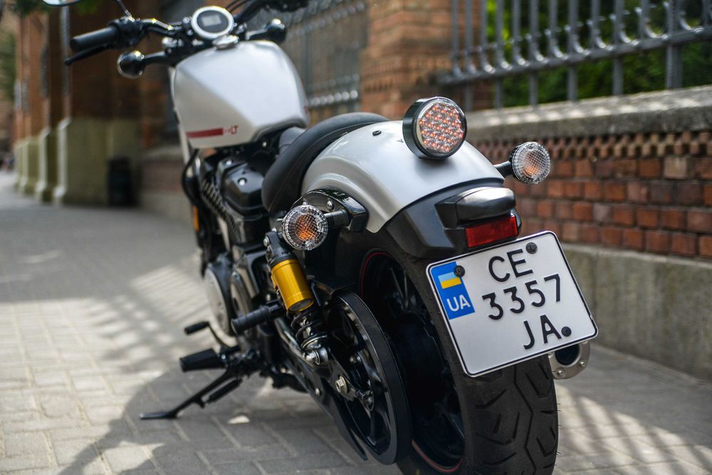 yamaha bolt 950 svx950