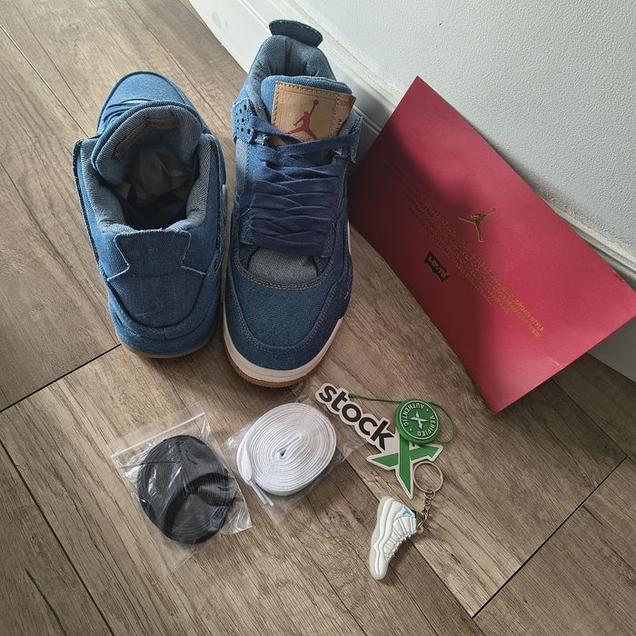 Nike Jordan Levis