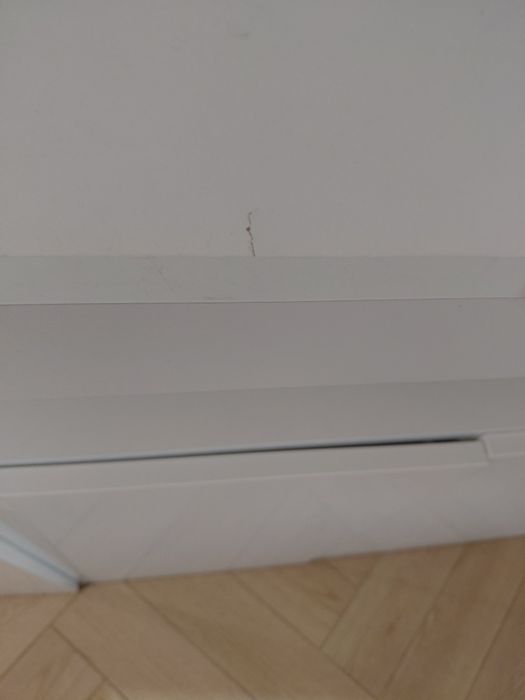 Komoda oddam za darmo