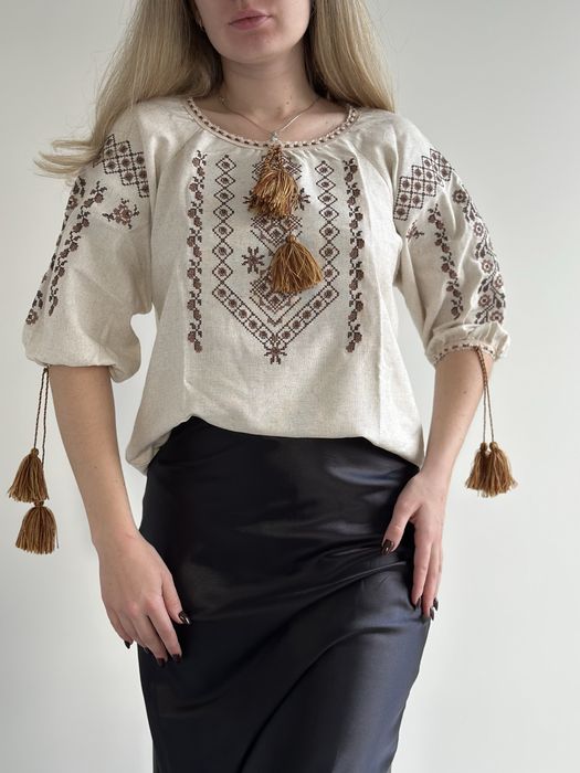 Жіноча вишиванка / Чоловіча вишиванка