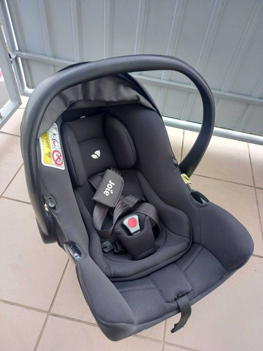 Fotelik samochodowy Joie i-snug z bazą izofix 0-13 kg