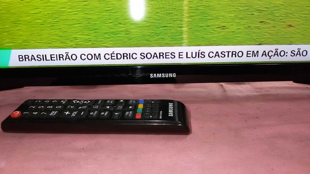 tv led ue32j4000aw