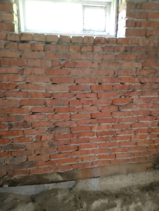 Продам або обміняю будинок на квартиру