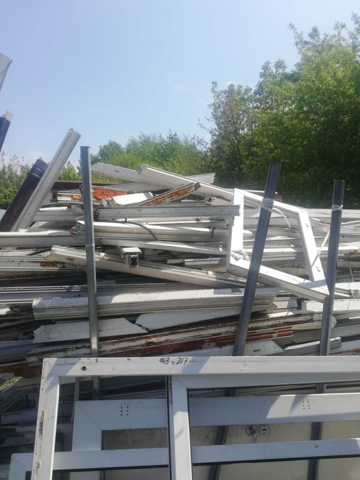 Oddam gratis profile plastikowe pcv
