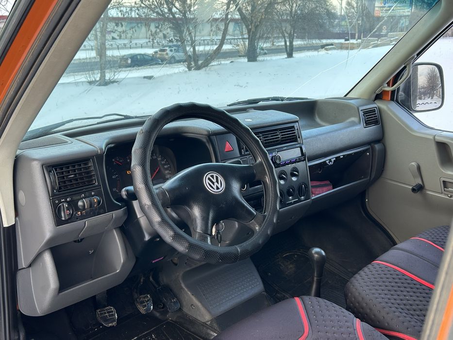 Volkswagen Transporter T4 2.5Tdi