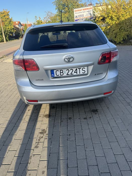 Toyota avensis 2.2 D4D super stan
