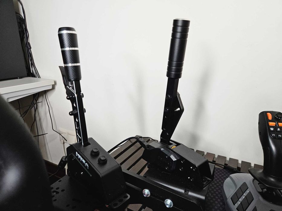 Vendo ou Troco Cockpit Simétik k2r