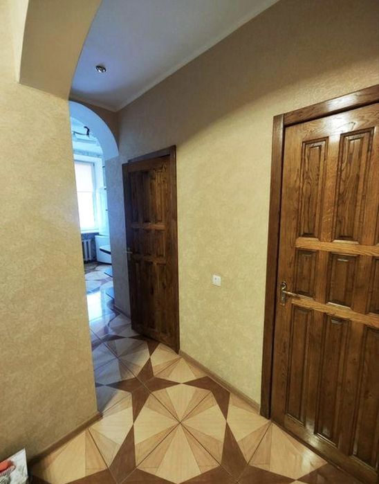 Продам квартиру в Киеве 2к