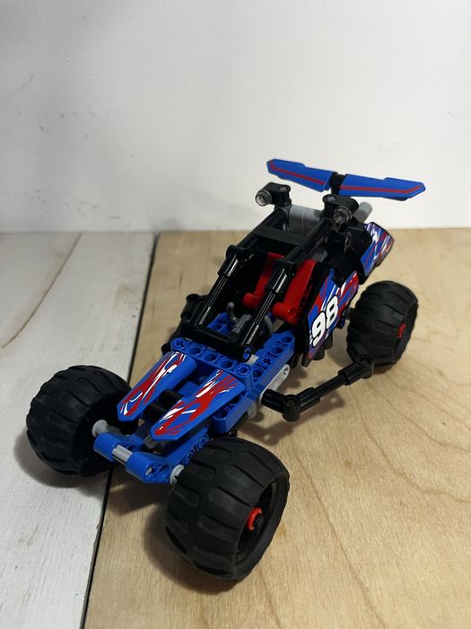 42010 lego technic wyścigówka