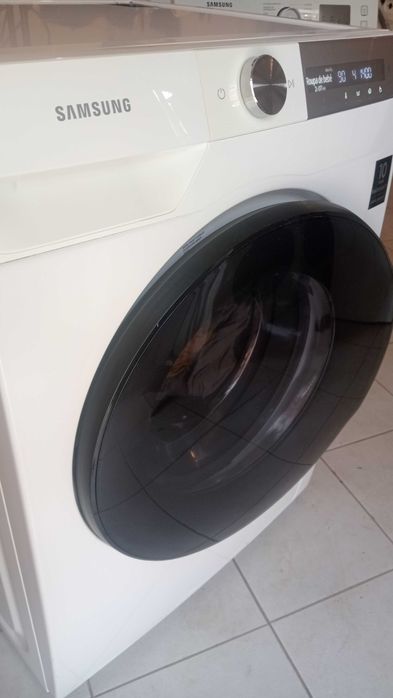 Máquina de lavar roupa Samsung