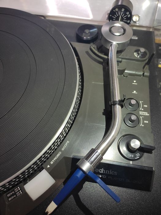 Вініл Technics F.G.SERVO player SL-23A