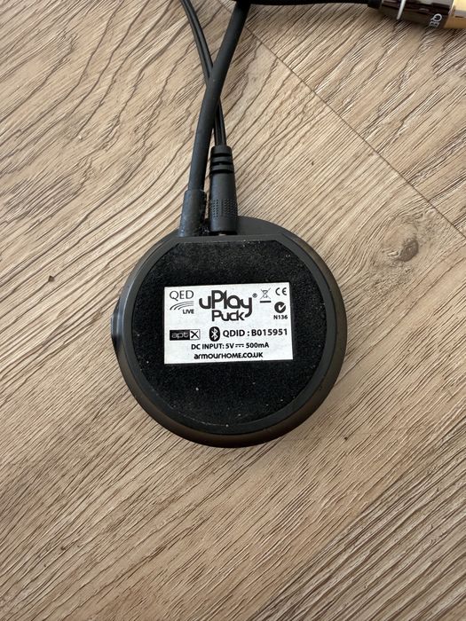 Recetor Áudio Bluetooth QED uPlay Puck
