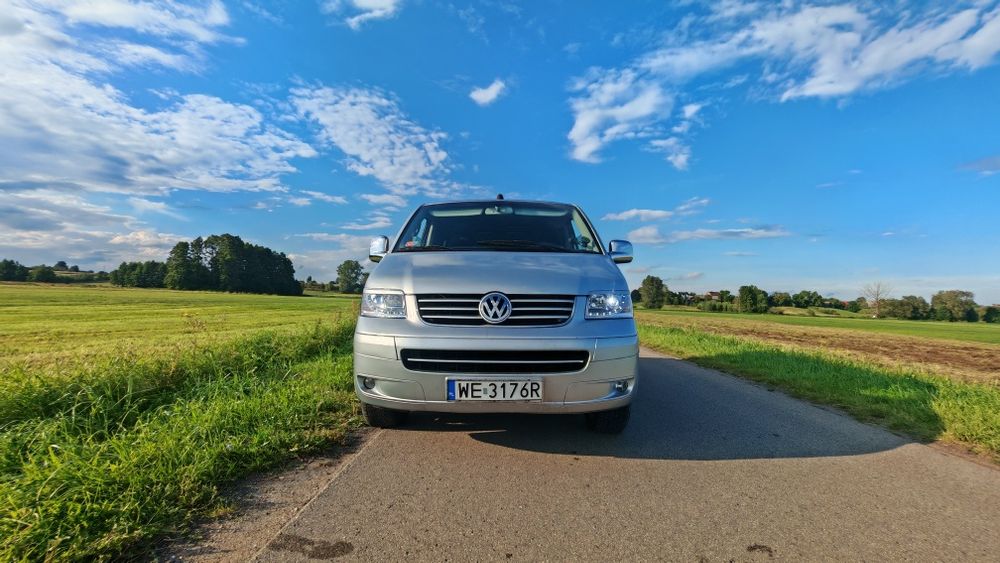 VW t5 multivan salon polska 2.5tdi klima elektryka 6-biegów