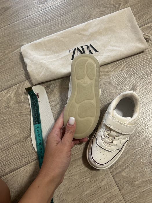 Нові дитячі кеди Zara 26 розмір