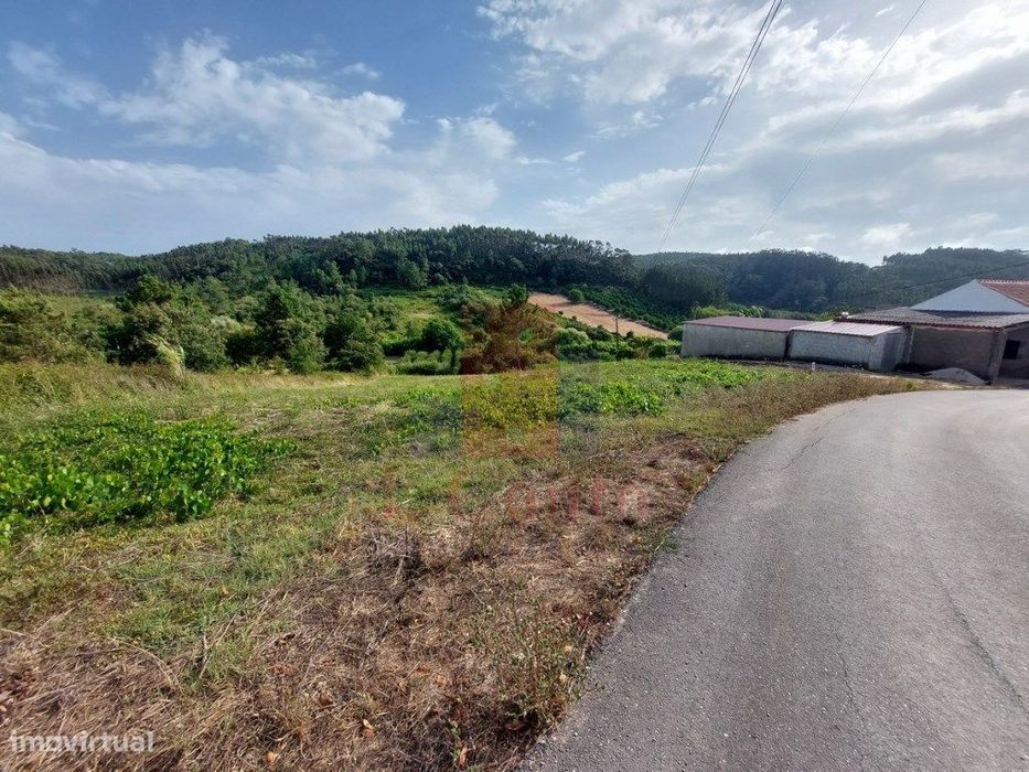 Terreno rústico com 2.750 m² em Trabalhias, Caldas da Rainha